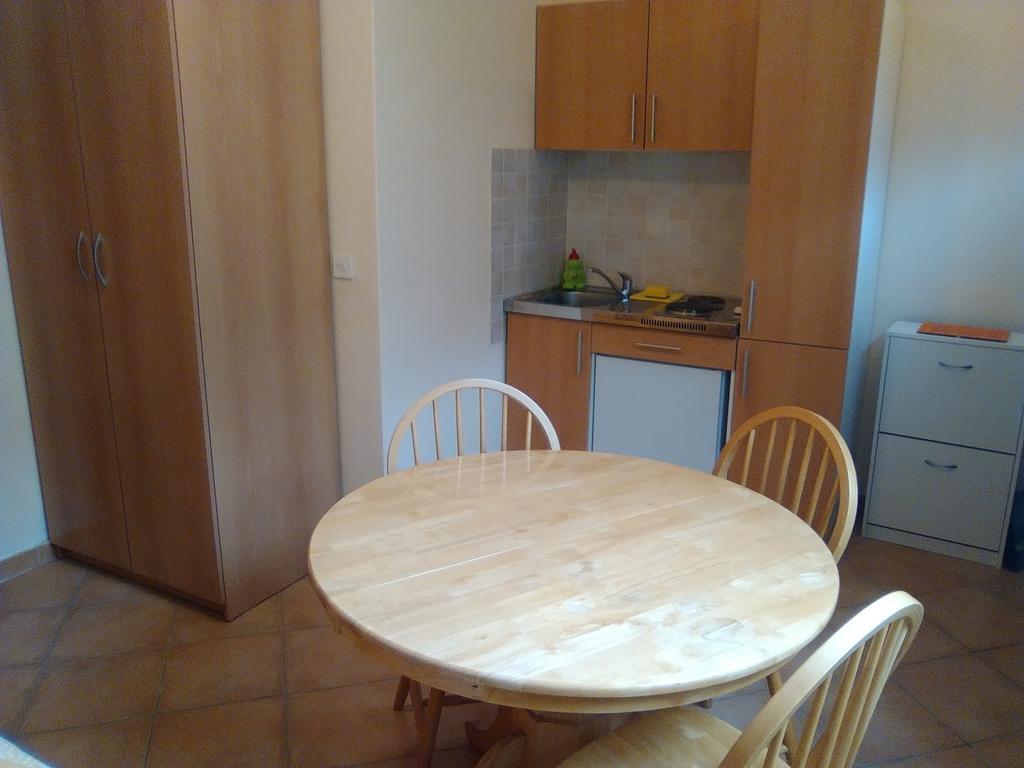 Apartment Jasmine Izola Extérieur photo